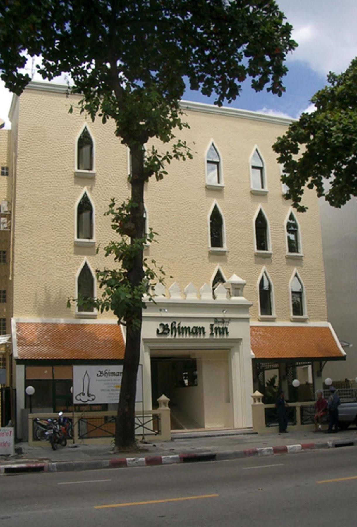 Mad Monkey Hostel Bangkok Bagian luar foto